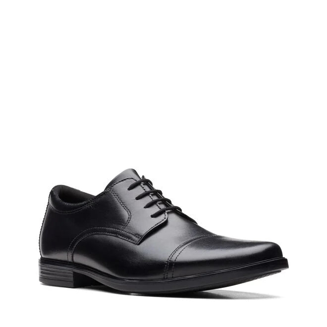Zapatos Oxford De La Marca Clarks Para Hombre Modelo Howard Cap Black Leather En Color Negro