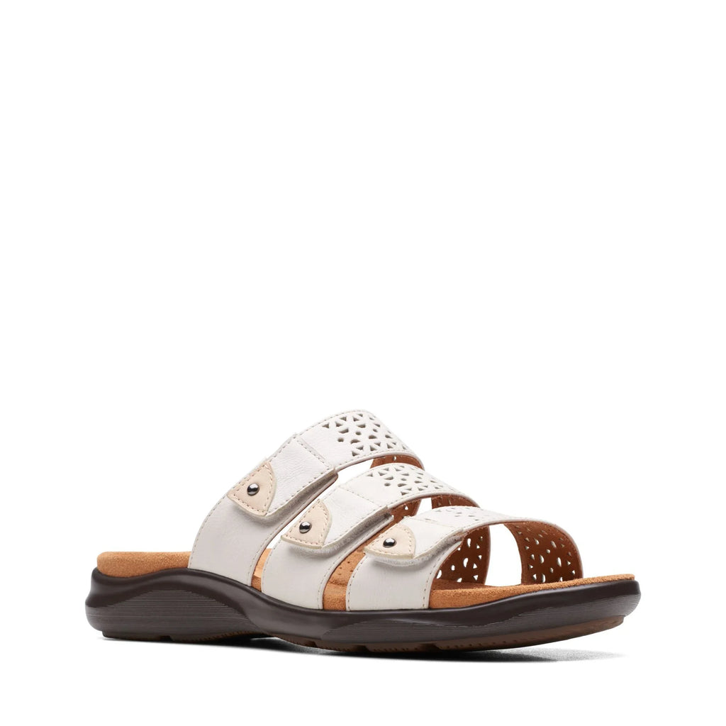 CLARKS Kitly Walk White, hvid sandaler til kvinder hos Tascón