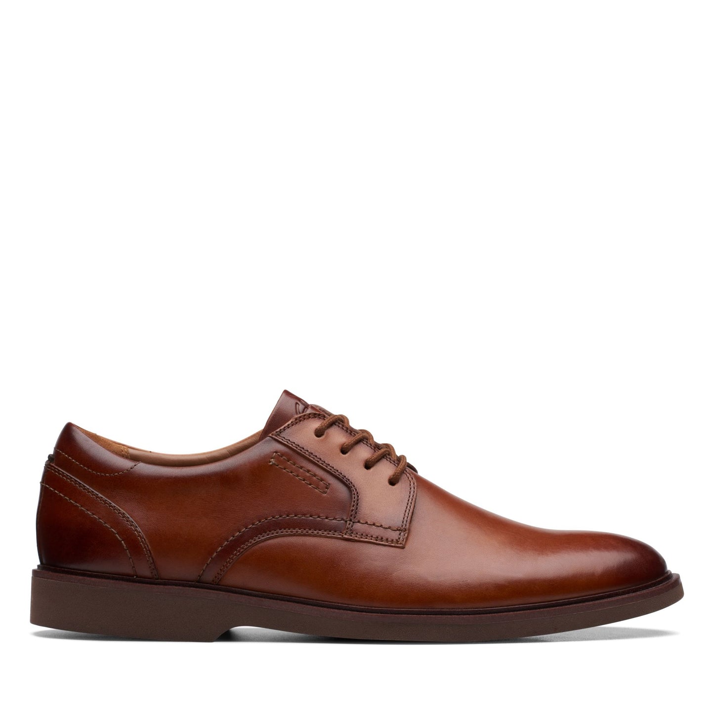Zapatos Oxford De La Marca Clarks Para Hombre Modelo Malwood Lace Brown Leather En Color Marrón
