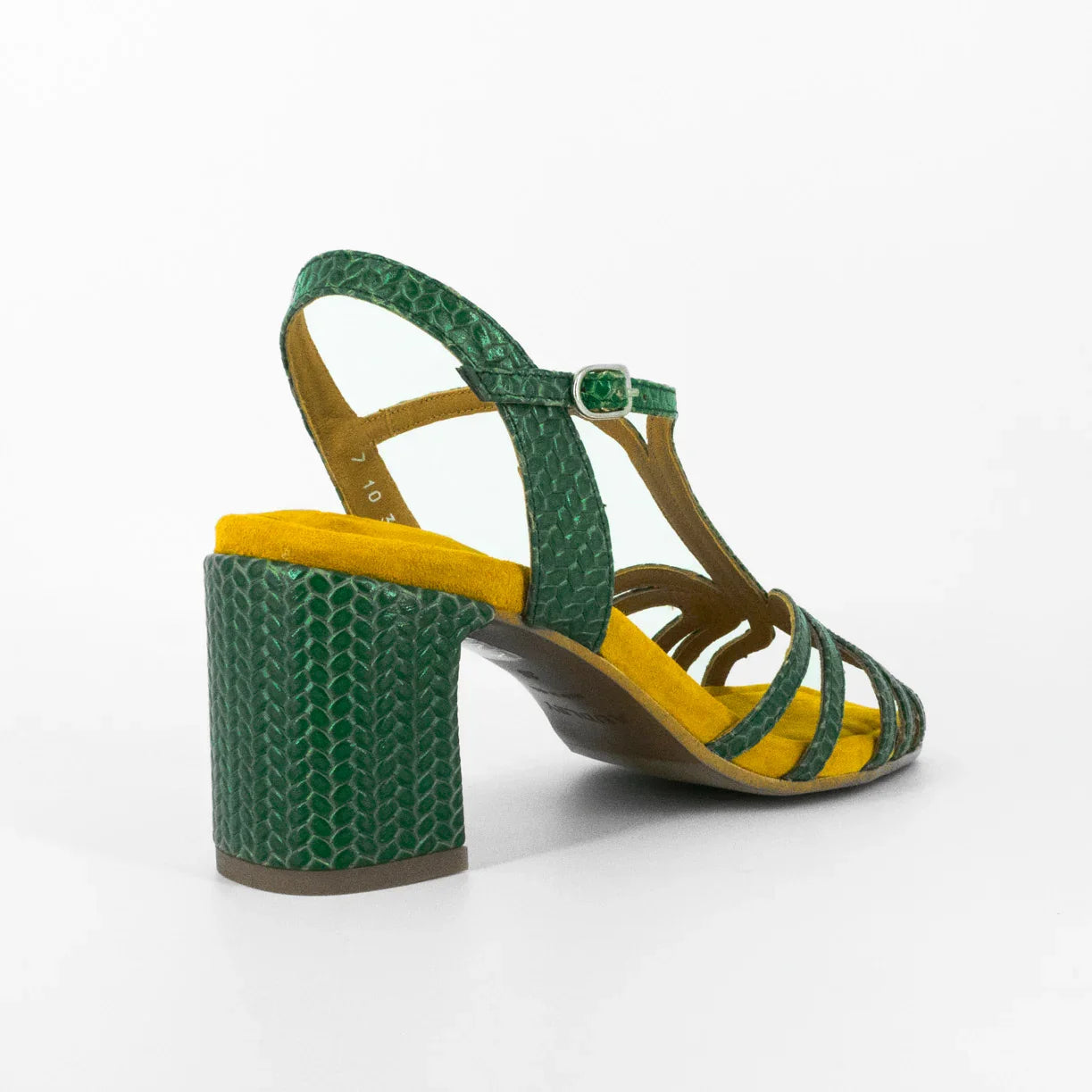 Sandalias De La Marca Audley Modelo Hallie: Tacón Crossed Palm